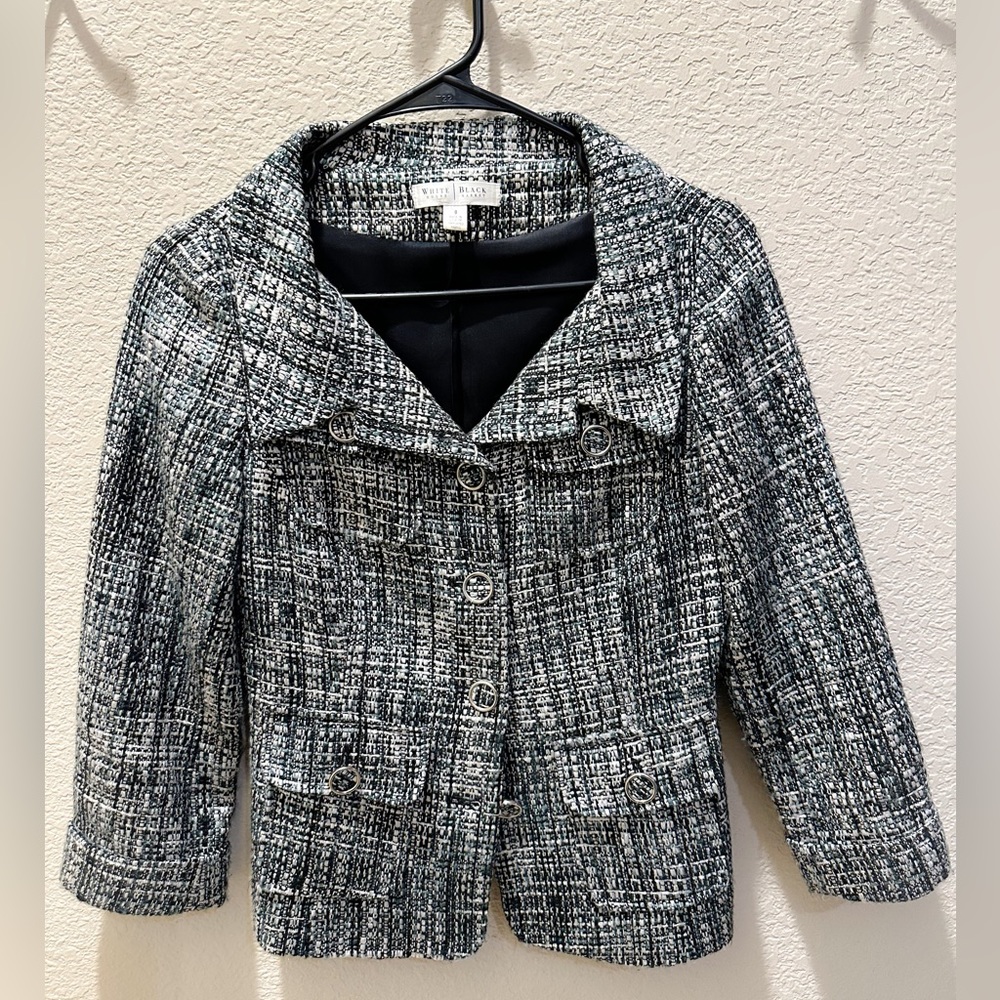 White house black market Tweed Black and White Womens Jacket size 0